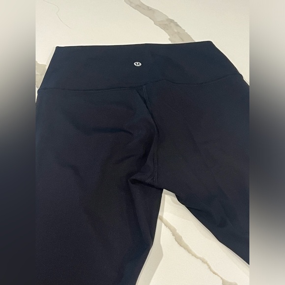 Lululemon Wunder Under Leggings - Picture 7 of 9